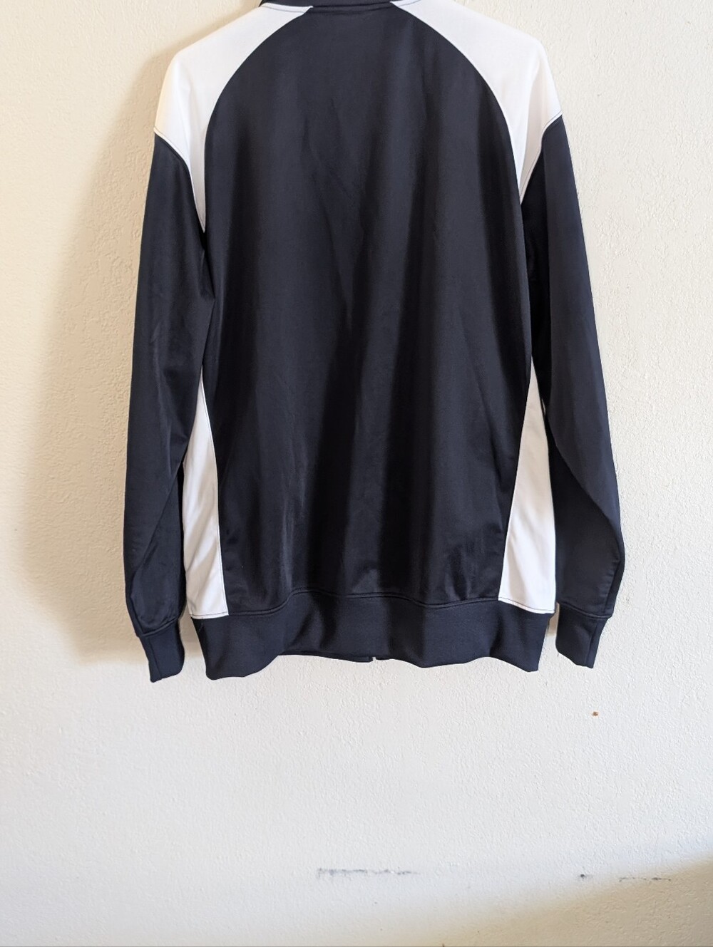 Men's Crewneck Pullover Sweater - Black & White
